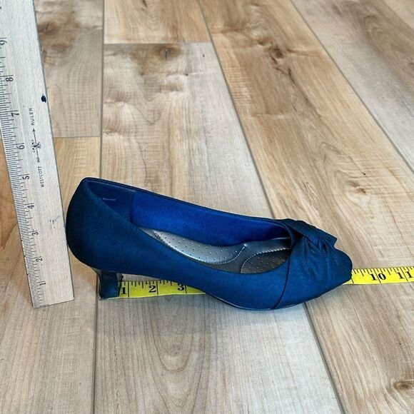 Abella EUC Black Fabric Peep Toe Dress Shoes Kitten Heel Size 8 - Picture 10 of 15